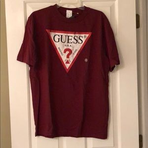 Guess t-shirt
